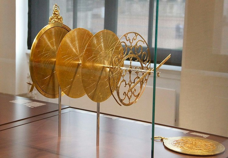 Rare French Brass Armillary Sphere with Zodiac Engravings, Early 20th Century 🇫🇷✨