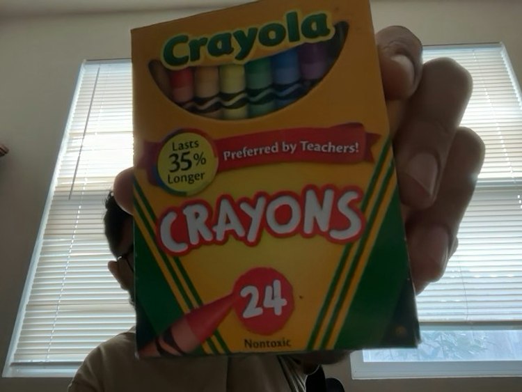 Crayola Crayons 24 Count Box