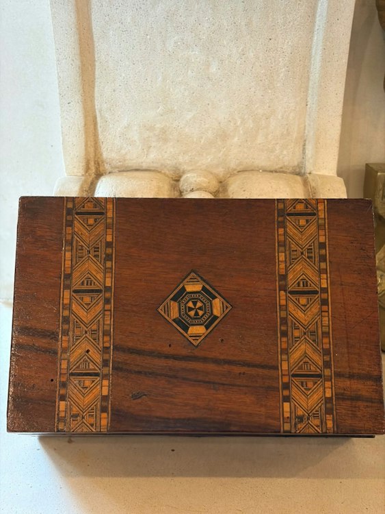 Victorian Tunbridge ware inlaid walnut box with geometric mosaic bands