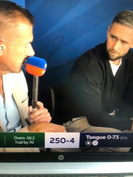 HP Laptop Computer Displaying a Sky Sports Cricket Broadcast
